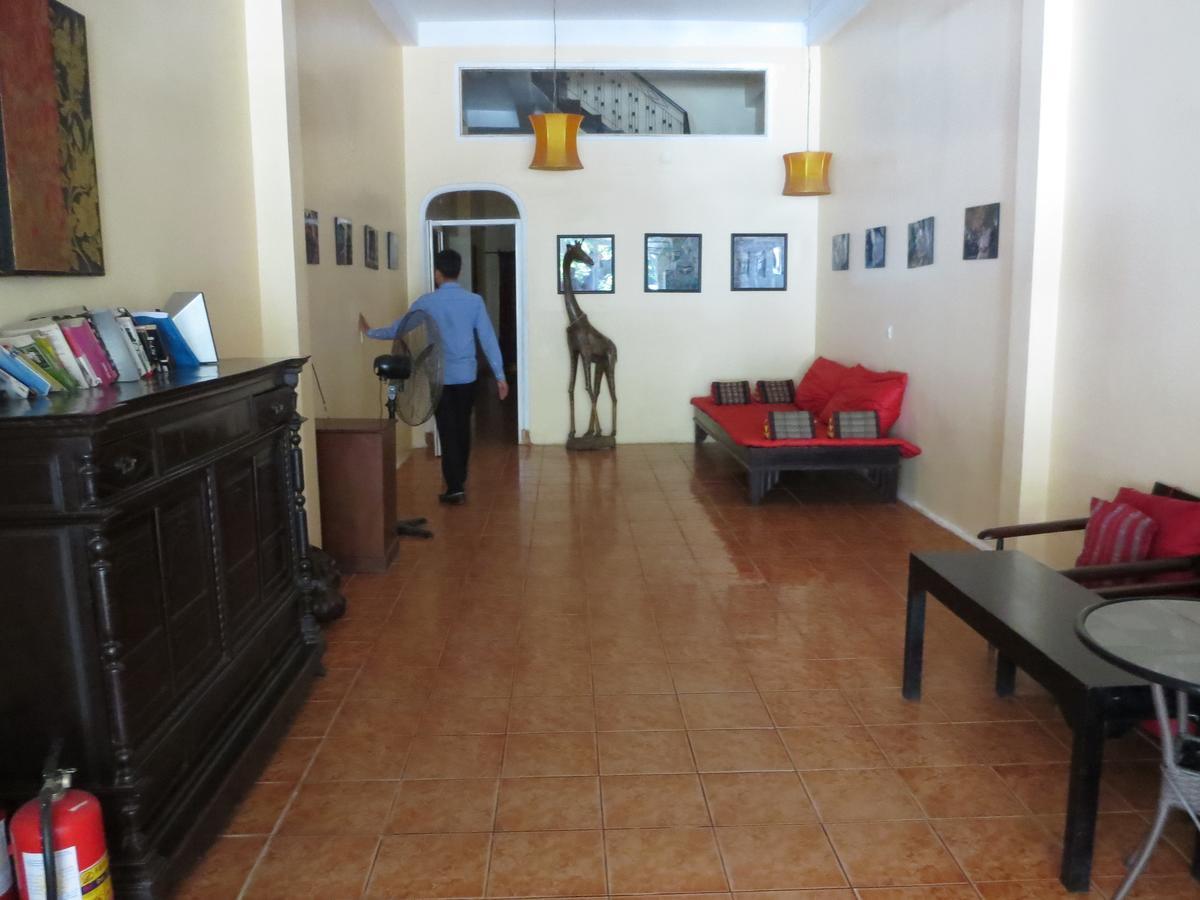 Goldie Guesthouse Phnom Penh Eksteriør billede