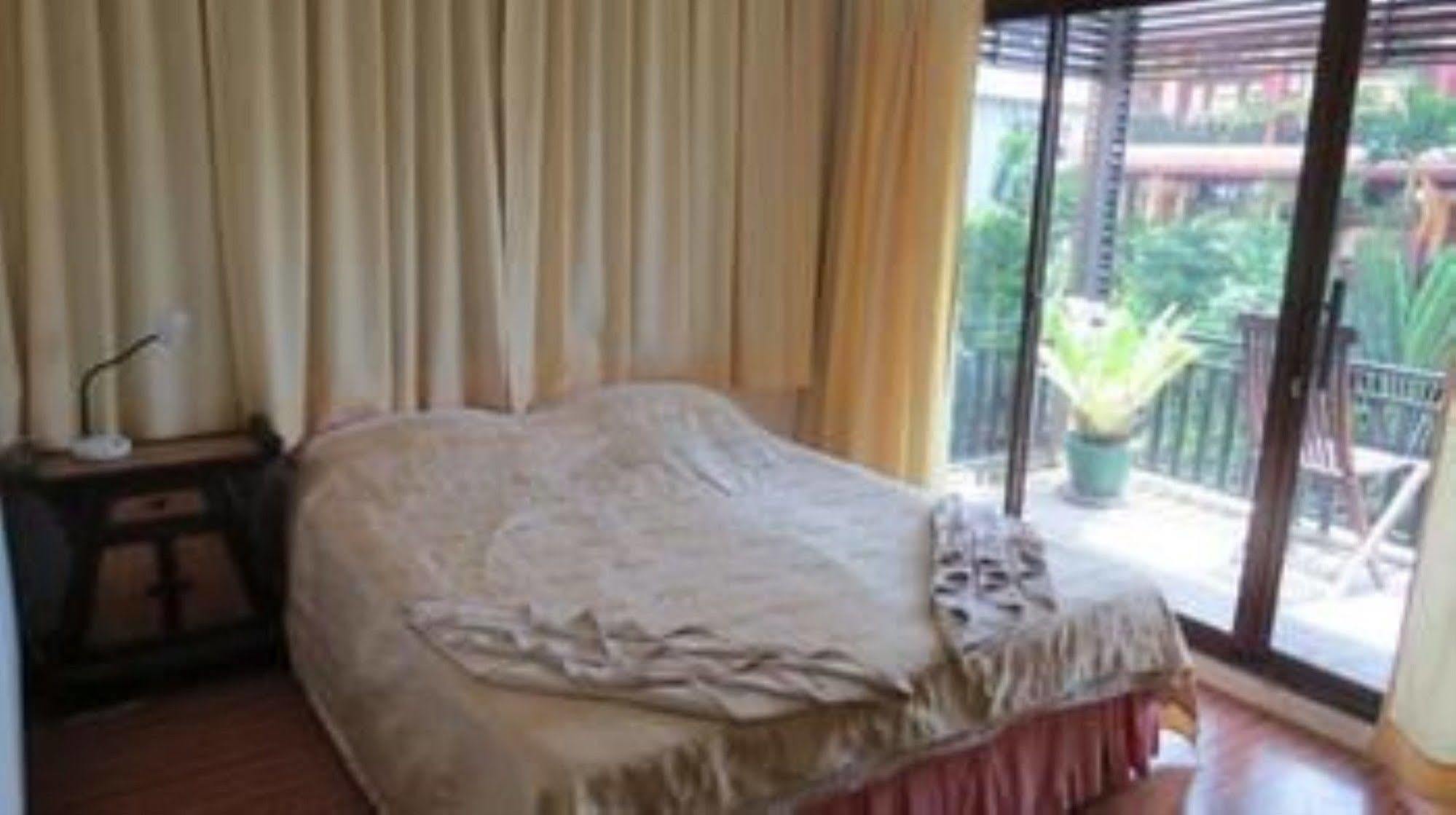 Goldie Guesthouse Phnom Penh Eksteriør billede