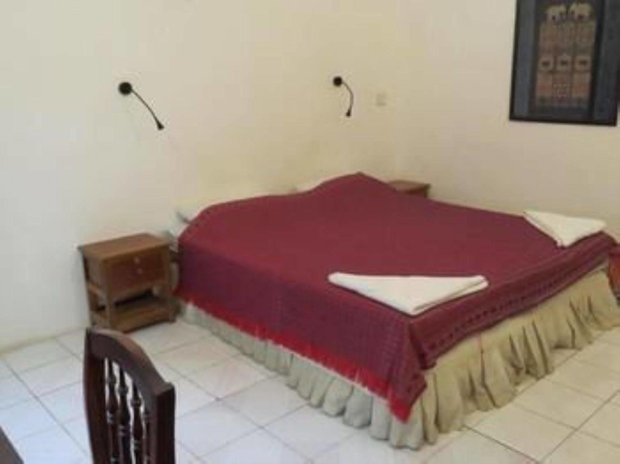 Goldie Guesthouse Phnom Penh Eksteriør billede